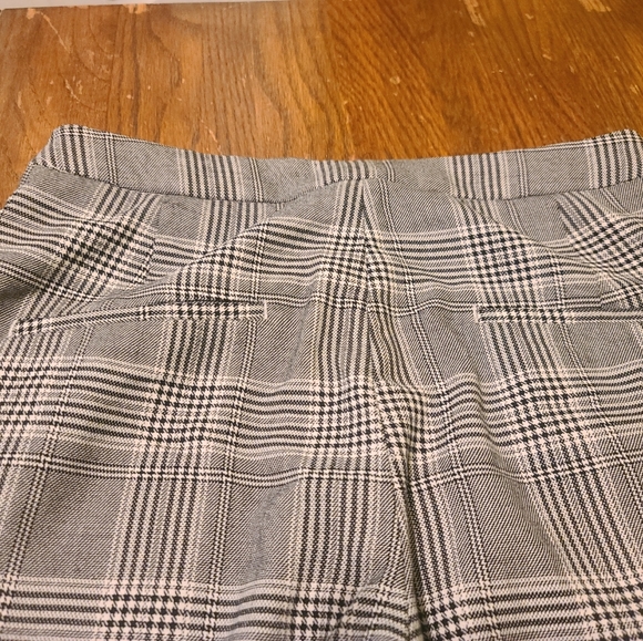 H&M Skinny Fit Plaid Check Trousers - Picture 11 of 12